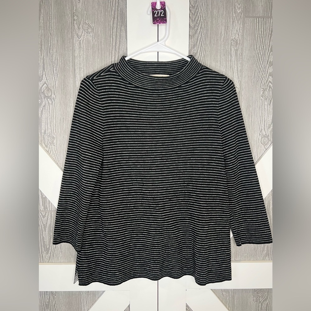 272. Ann Taylor LOFT Mock Neck Striped Black and White Women's sweater S